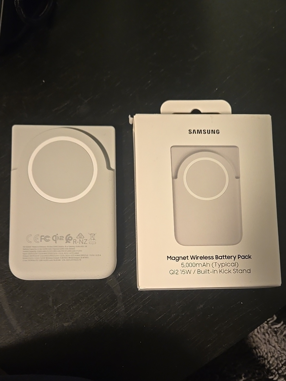Magnet Wireless Battery Pack - Picture 2 of 6